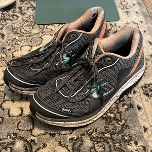 Gdefy Women's Black and Teal Athletic Shoes